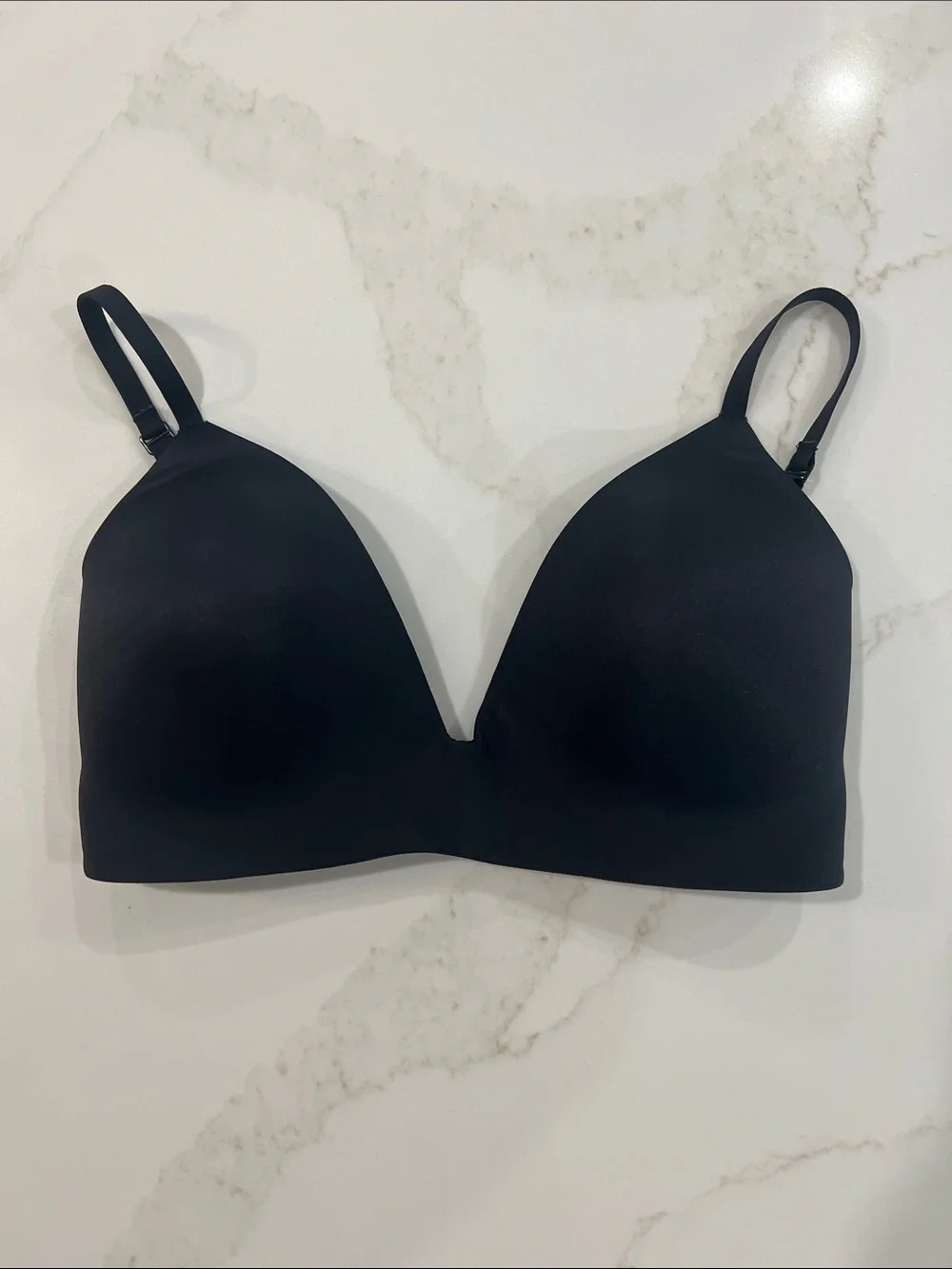 SKIMS WIRELESS FORM T-SHIRT DEMI BRA size 32DD - Picture 4 of 16
